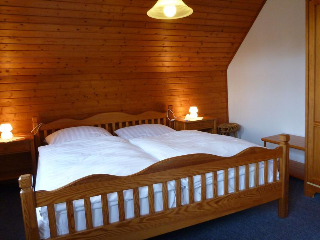 Hotel-Pension Stoeber يفير الغرفة الصورة